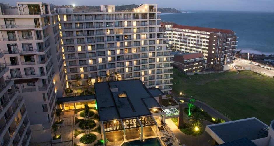 Premier Hotel EL ICC